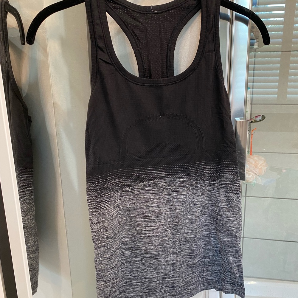 Lululemon Swiftly Tech Tank Ombré Black to Grey size 4